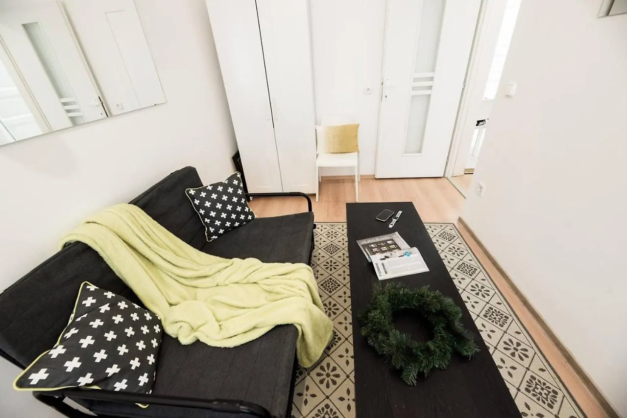 Cosy And Central Apartment With 4 Bedrooms And A/C Budapest 0*,  Ungern